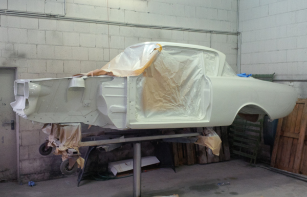 P3_Coupe_Rohkarosse lackiert