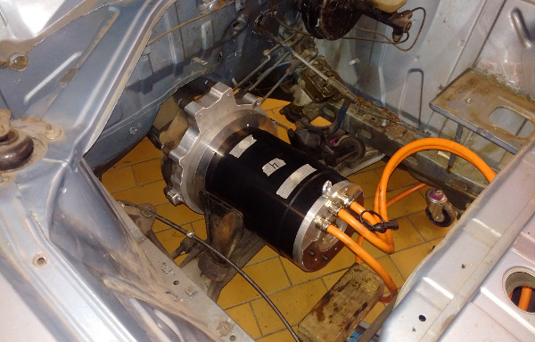 P5_20M Cabrio E-Motor